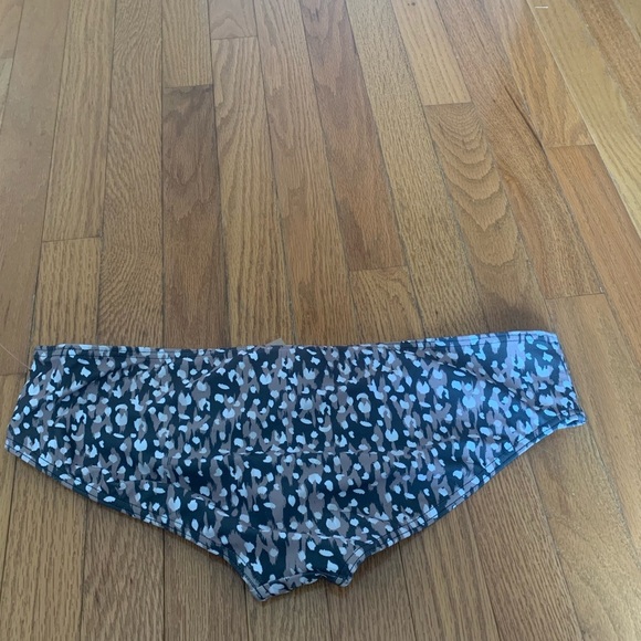 BLUE ATHLETICA Swim Bikini Bottoms Size XL Cheetah Print Brown Black White - Picture 5 of 8